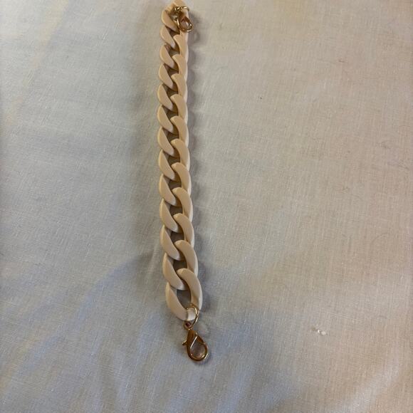 Chunky Lucite Chain Bag Strap Purse Charm in Creamy Tan Acrylic Plastic - Picture 4 of 5